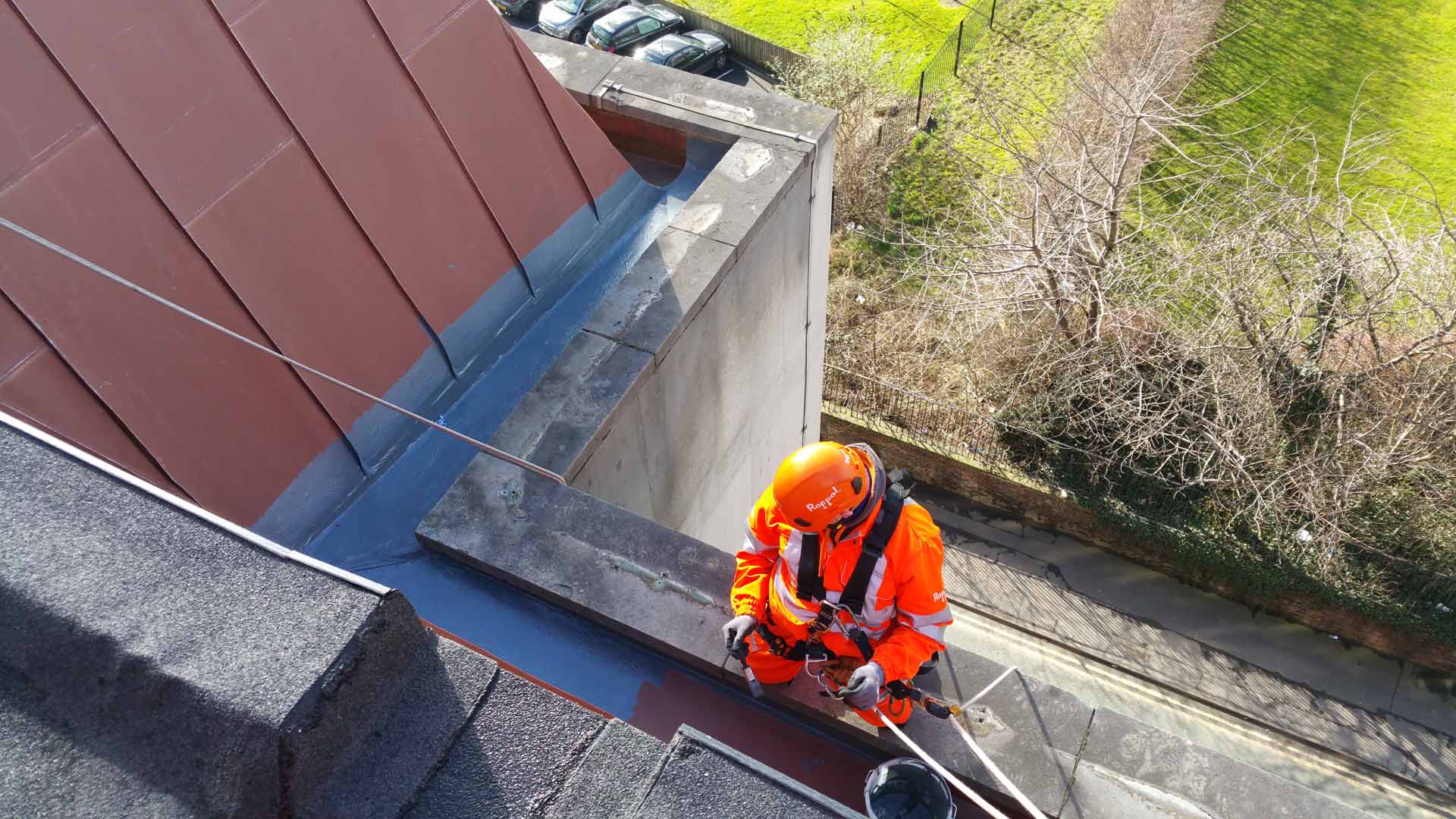 Grondaia su un edificio a Viterbo